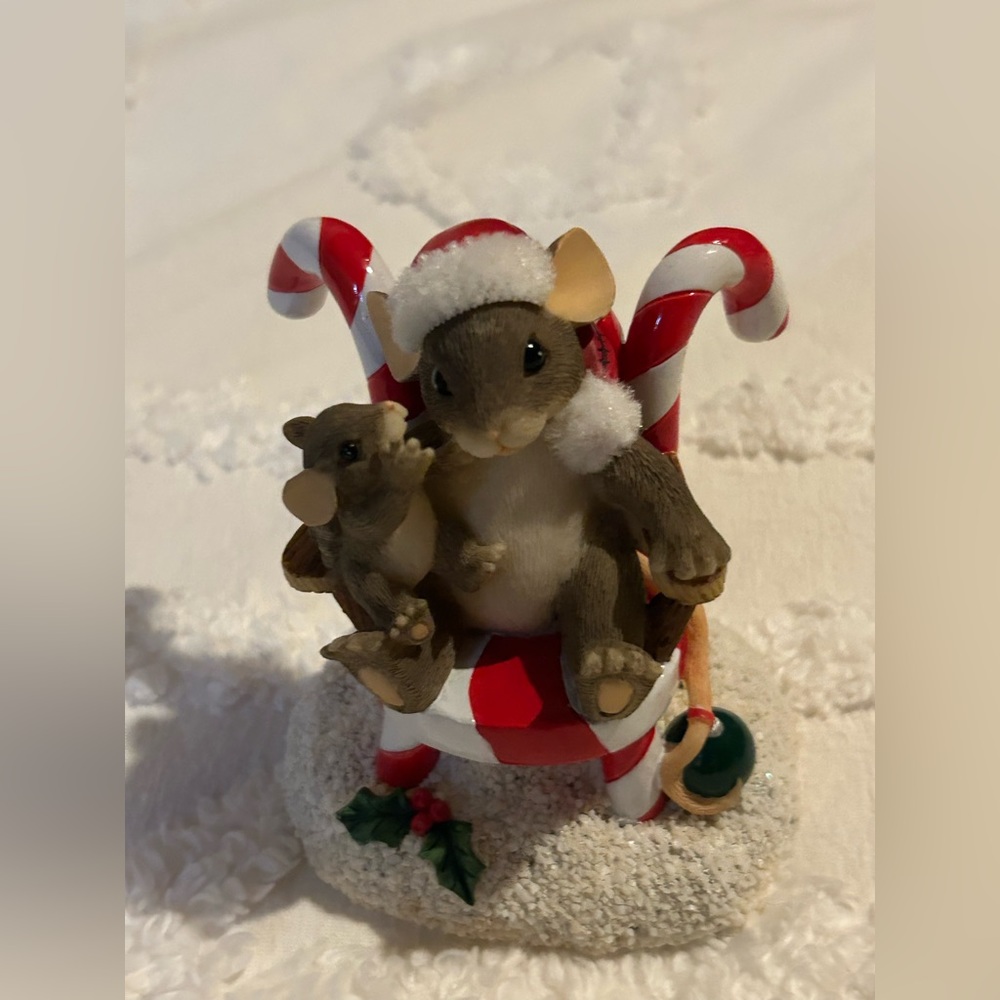 Charming Tails by Fitz and Floyd. “Secrets For Santa” figurine